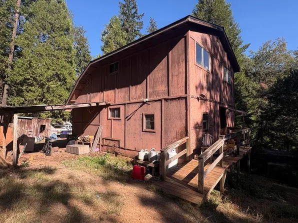 5240 Coyote Creek Rd, Wolf Creek, OR 97497