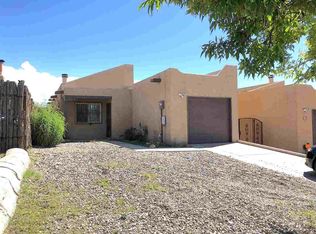 1495 Clark Rd, Santa Fe, NM 87507