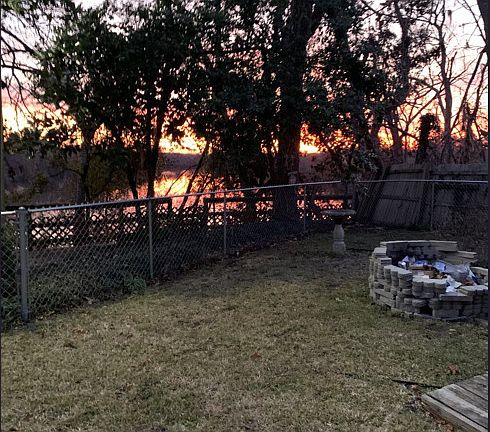 3rd image of 674 McNatt Falls Rd