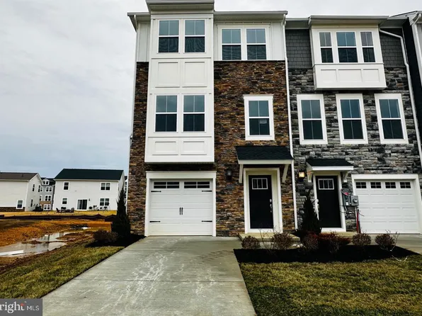 5478 Aberdeen Pl, White Plains, MD 20695