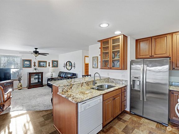 2nd image of 161 W Whidbey Ave APT 50