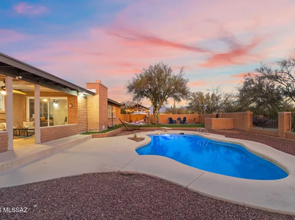 9130 E Chof Ovi Dr, Tucson, AZ 85749