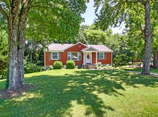 2419 Springview Dr, Nashville, TN 37214