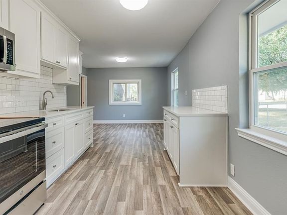 5th image of 7401 Gaston Ave