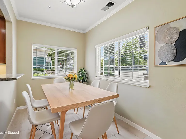 Meritage Villas Townhomes — Photo 3