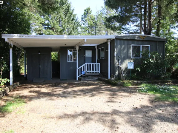 1600 Rhododendron Dr Space 133, Florence, OR 97439