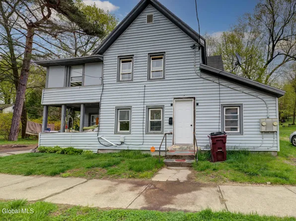 (undisclosed Address),