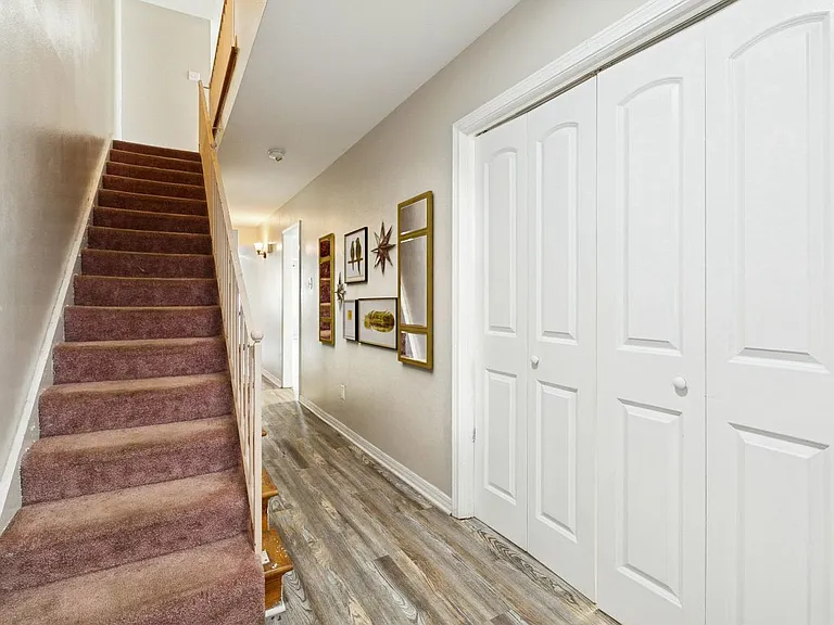 4002 Georgetown Dr — Photo 12