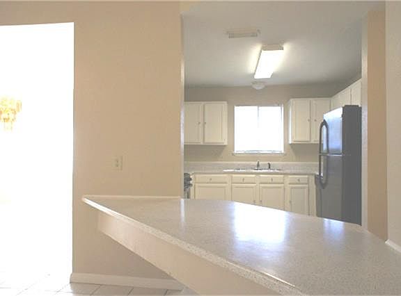 4th image of 22043 Pearl Lake Dr