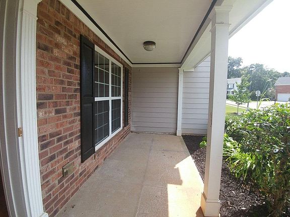 3rd image of 425 Beckenham Walk Dr #3