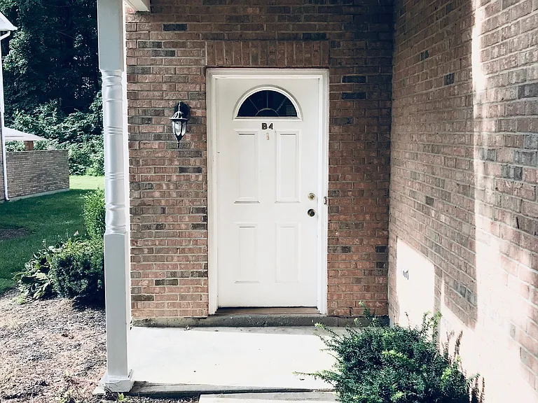 3840 Rohling Oaks Dr #C7 — Photo 2