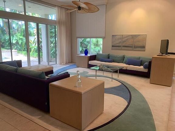 4th image of 7940 Villa D Este Way
