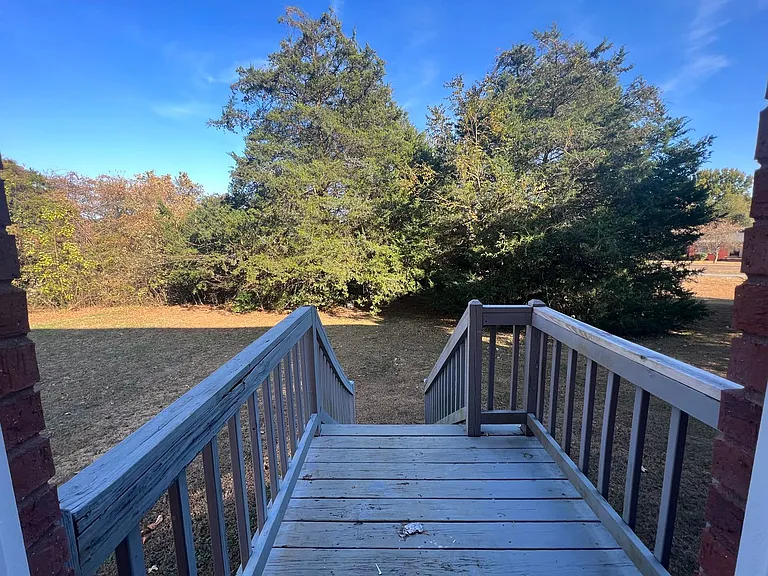 129 Taylor Denton Ln — Photo 8
