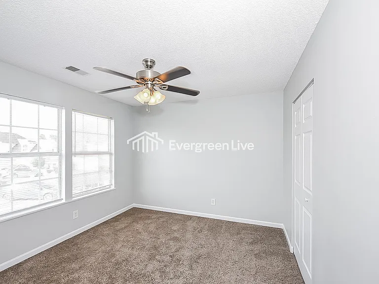 496 Fox Trot Dr — Photo 6