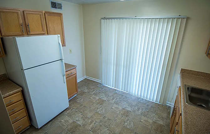 Ashley Apartments — Photo 44