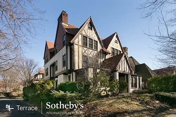 Rented by Terrace Sotheby's International Realty | media 32
