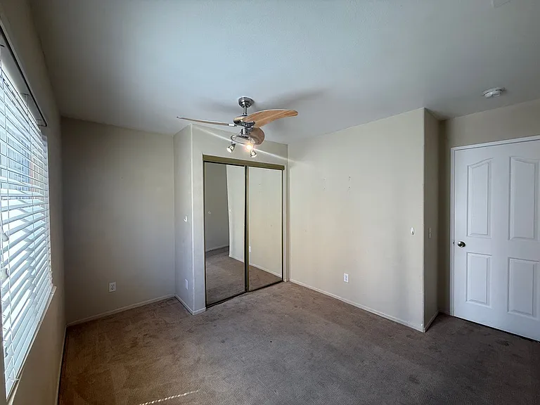42472 Plains Dr — Photo 10