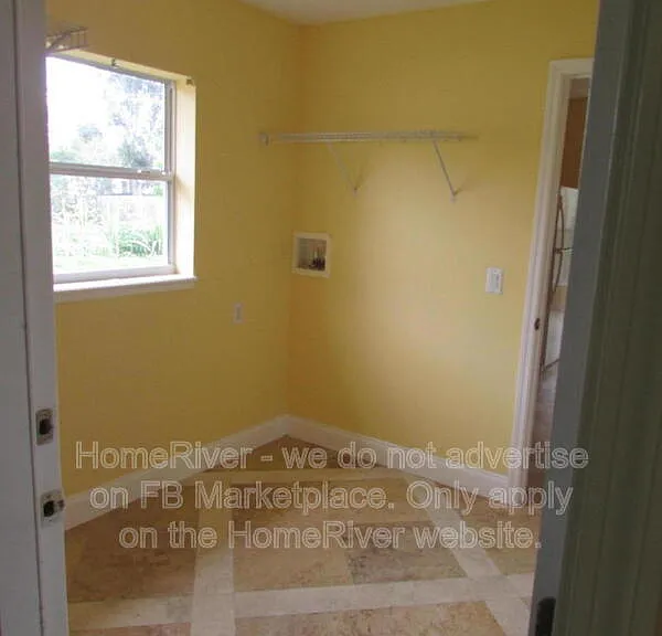 843 Americana Blvd NW — Photo 12