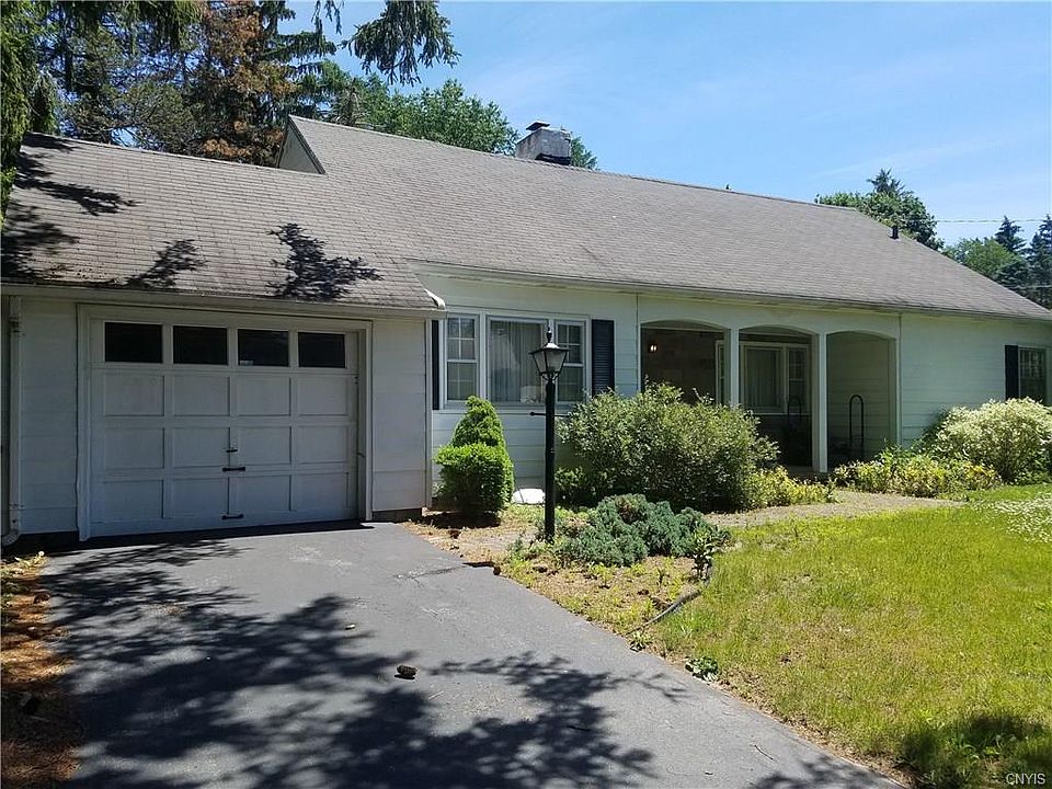 1st image of 34 Ely Dr