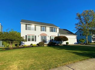 41 Redspire Way, East Amherst, NY 14051