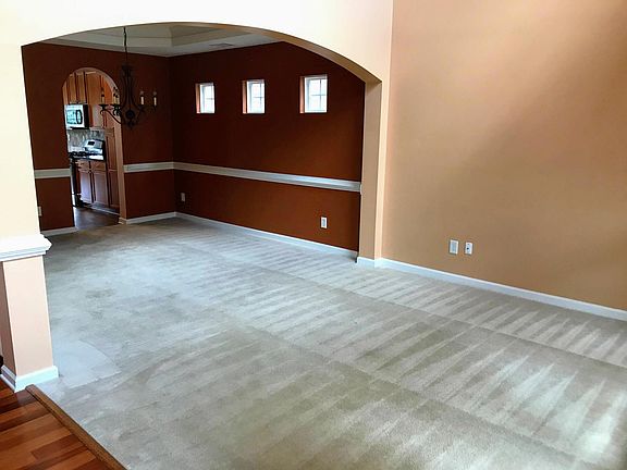 3rd image of 1598 Scenic Pines Dr