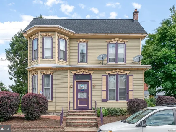 21 W Donegal St, Mount Joy, PA 17552