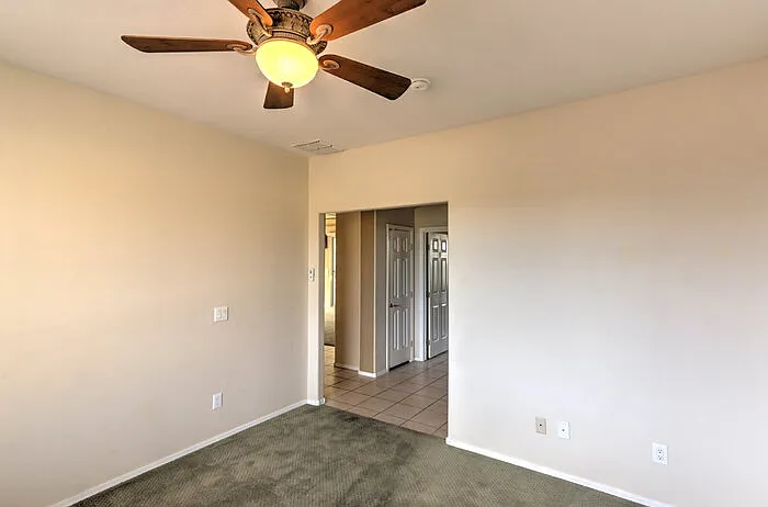884 N Keyes Rd — Photo 30