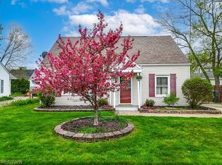 1590 11th St, Cuyahoga Falls, OH 44221