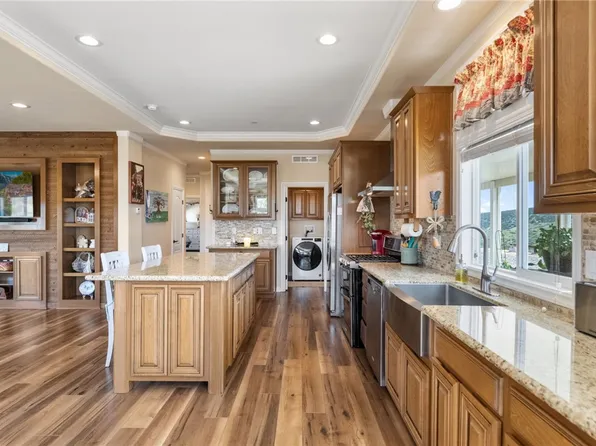 46430 De Portola Rd, Temecula, CA 92592