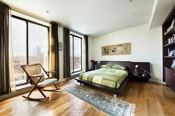 Sold by Town Residential | media 7