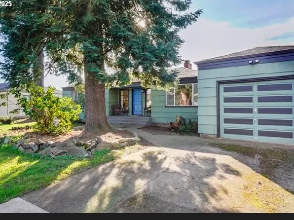 1538 Grove St, Eugene, OR 97404