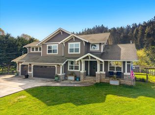 950 Grant Ave, Ferndale, CA 95536