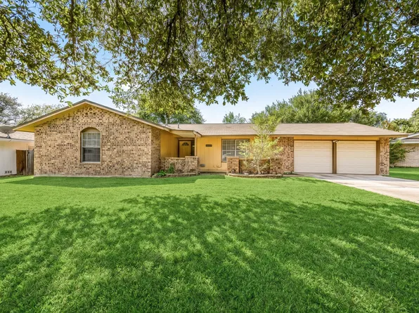 7919 Deep Forest Dr, San Antonio, TX 78239