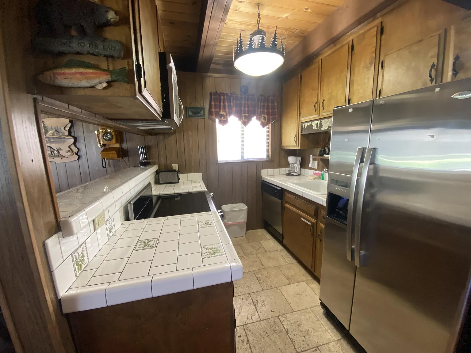 951 Tanglewood Drive - 1 — Photo 3