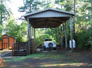 47 Easy St, Florence, OR 97439