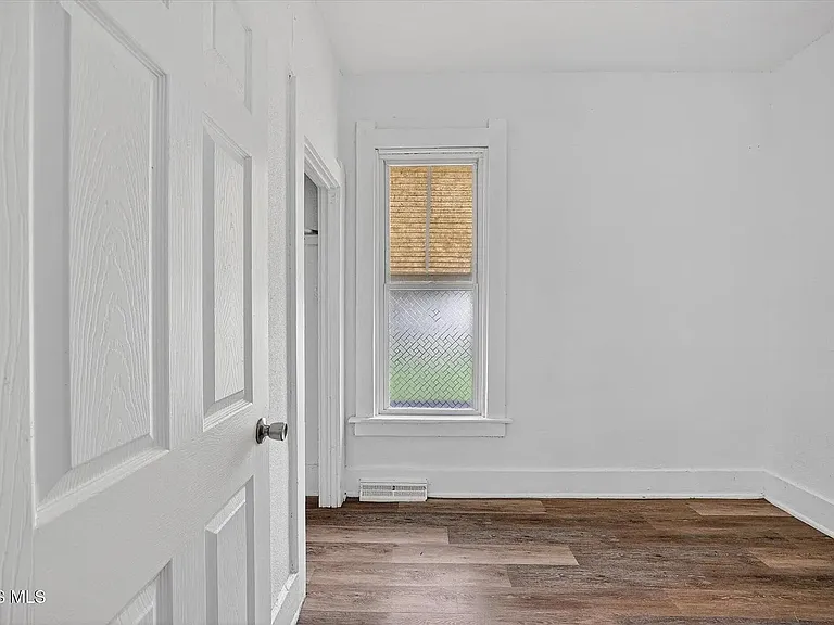 2938 Chase St — Photo 18