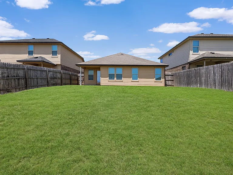 1310 Gigante Dr — Photo 18