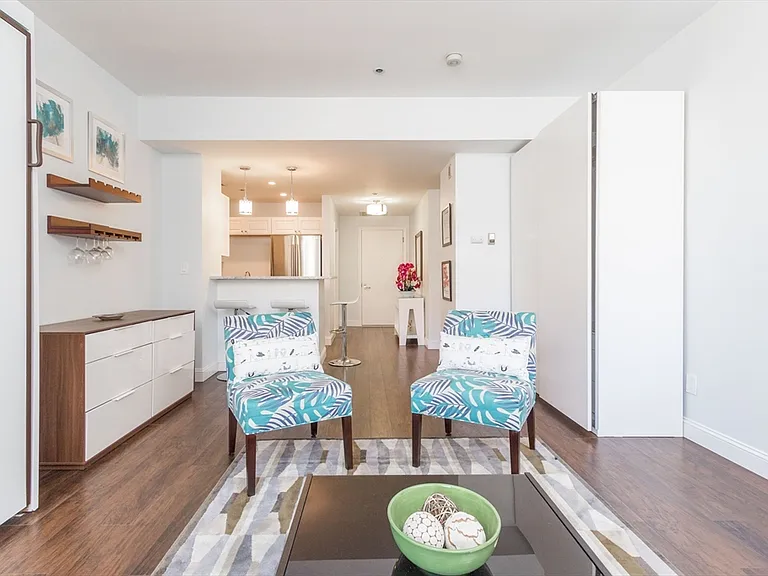 300 Commercial St #402 — Photo 5