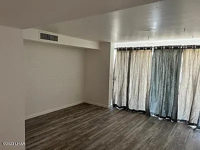 89 Acoma Blvd N #3 — Photo 11