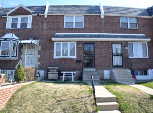 7605 Gilbert St, Philadelphia, PA 19150