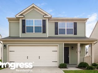 2818 Berry Creek Rd, Charlotte, NC 28214