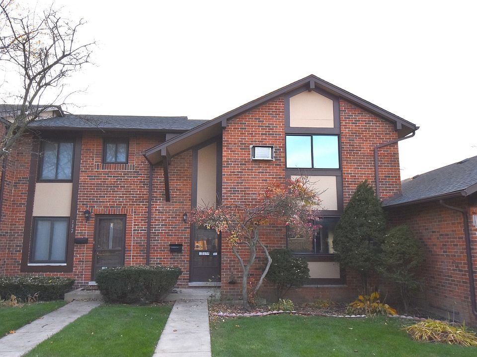 1st image of 1S128 Apley Ln