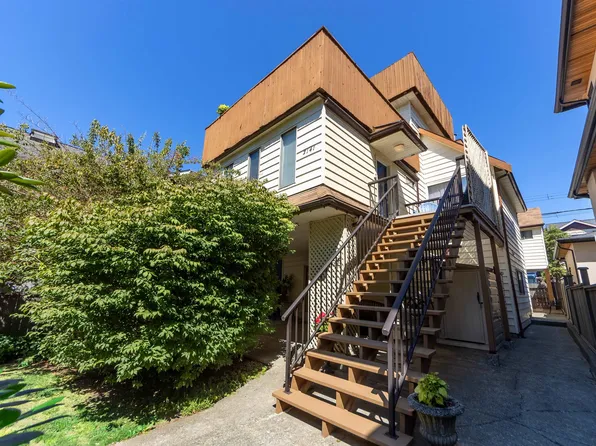 2141 W 47th Ave, Vancouver, BC V6M 2M6