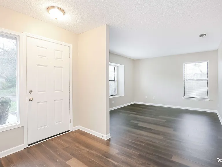 6507 Diamond Leaf Ct S — Photo 6