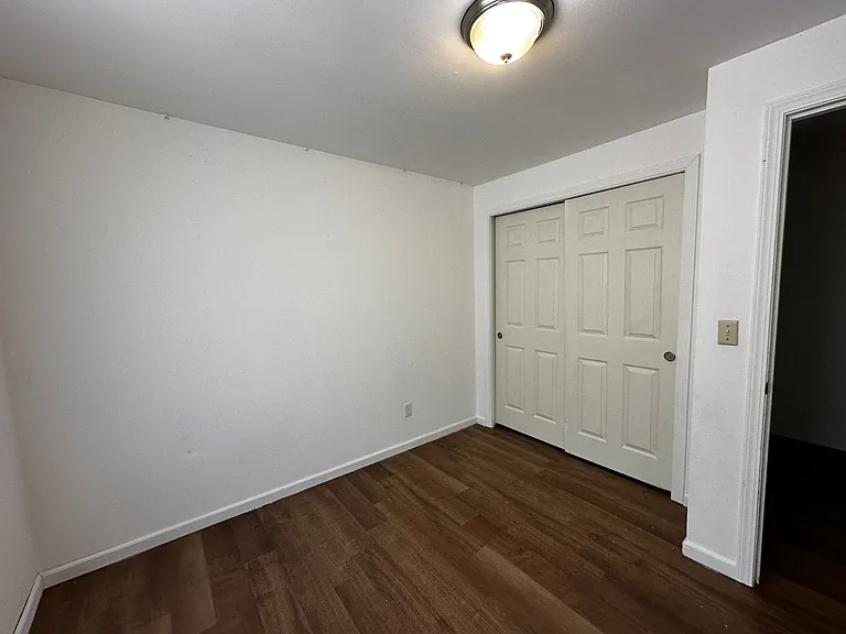 1160 W Vine St — Photo 6