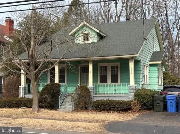 2004 Beverly Rd, Burlington, NJ 08016