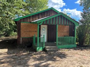 710 Black St, Jasper, TX 75951