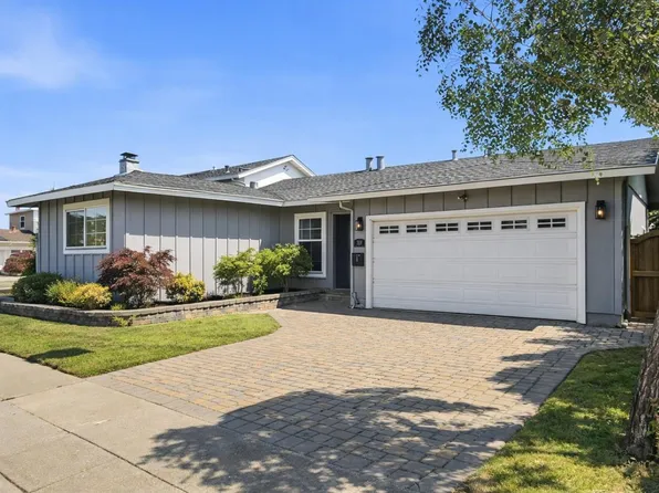 318 Bluefish Ct, Foster City, CA 94404