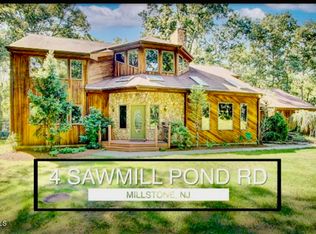 4 Sawmill Pond Rd, Millstone Township, NJ 08510