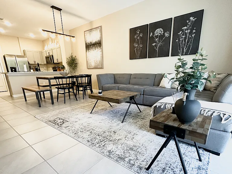 69 Bandol St — Photo 4